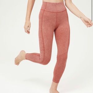 Aerie chill play move Leggings